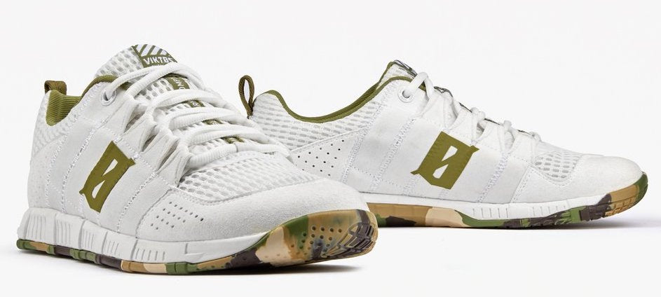 weiße PTFX Core Sportschuhe